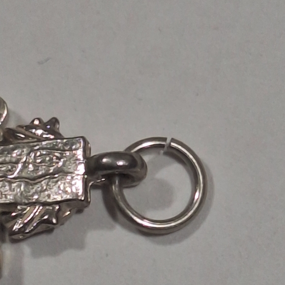 Vintage Sterling Silver 925 Jesus Cross Pendant Charm 1.6g 1" Religious... - Picture 11 of 11